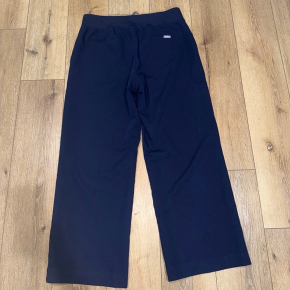 FIGS Isabel High-Waisted Wide-Leg Scrub Pants Navy Women’s size XL Petite - Picture 2 of 4